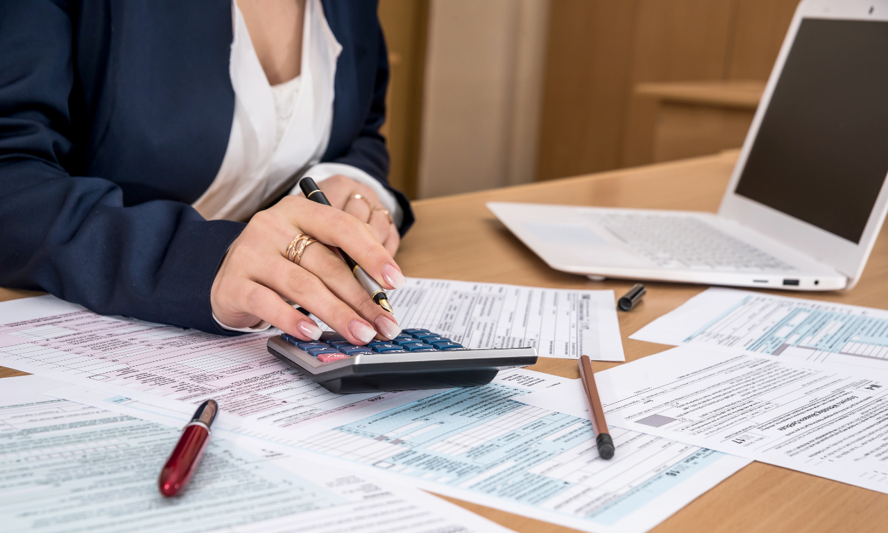 Do Amish Pay Taxes in the US? Explained Clearly